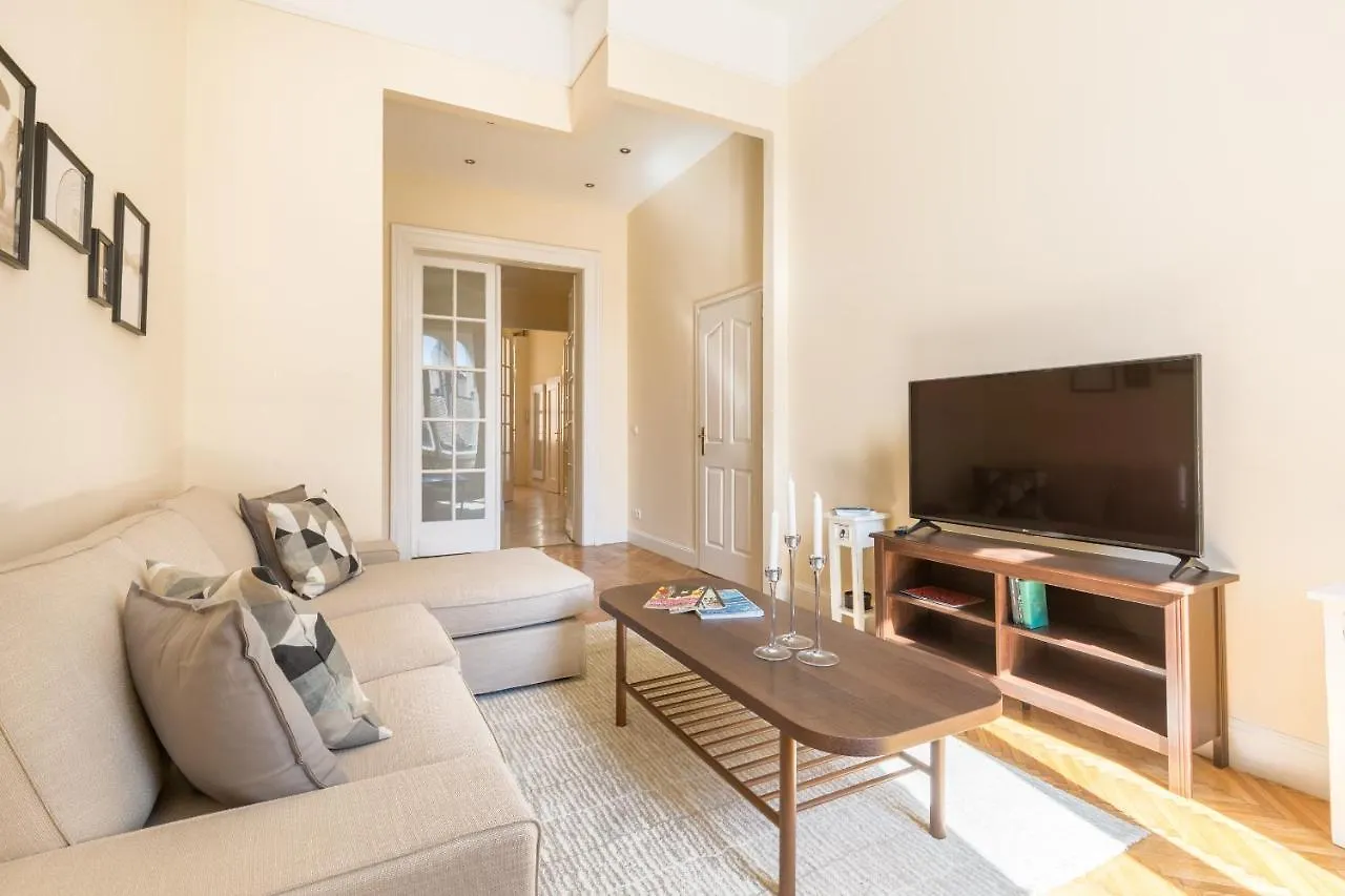 City Center Dream Home 2Br/2Bath Budapest Apartment