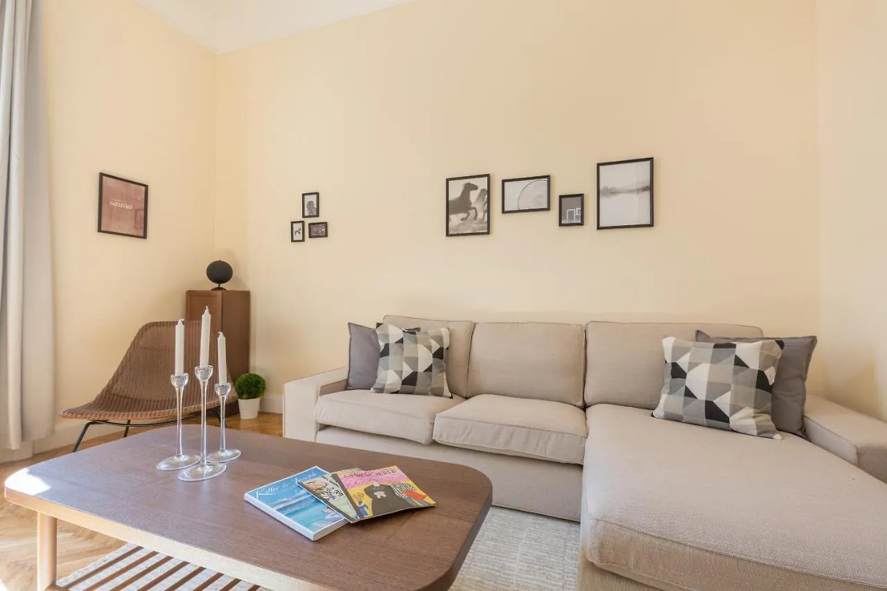 City Center Dream Home 2Br/2Bath Budapest