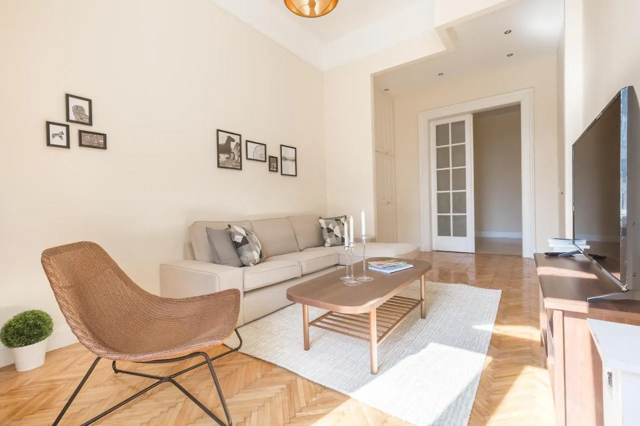 Apartment City Center Dream Home 2Br/2Bath Budapest Hungary