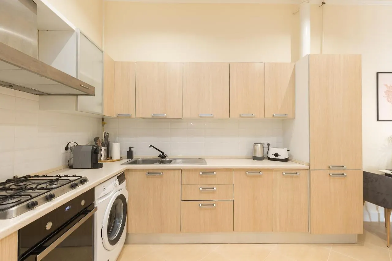 City Center Dream Home 2Br/2Bath Budapest 0*,  Hungary