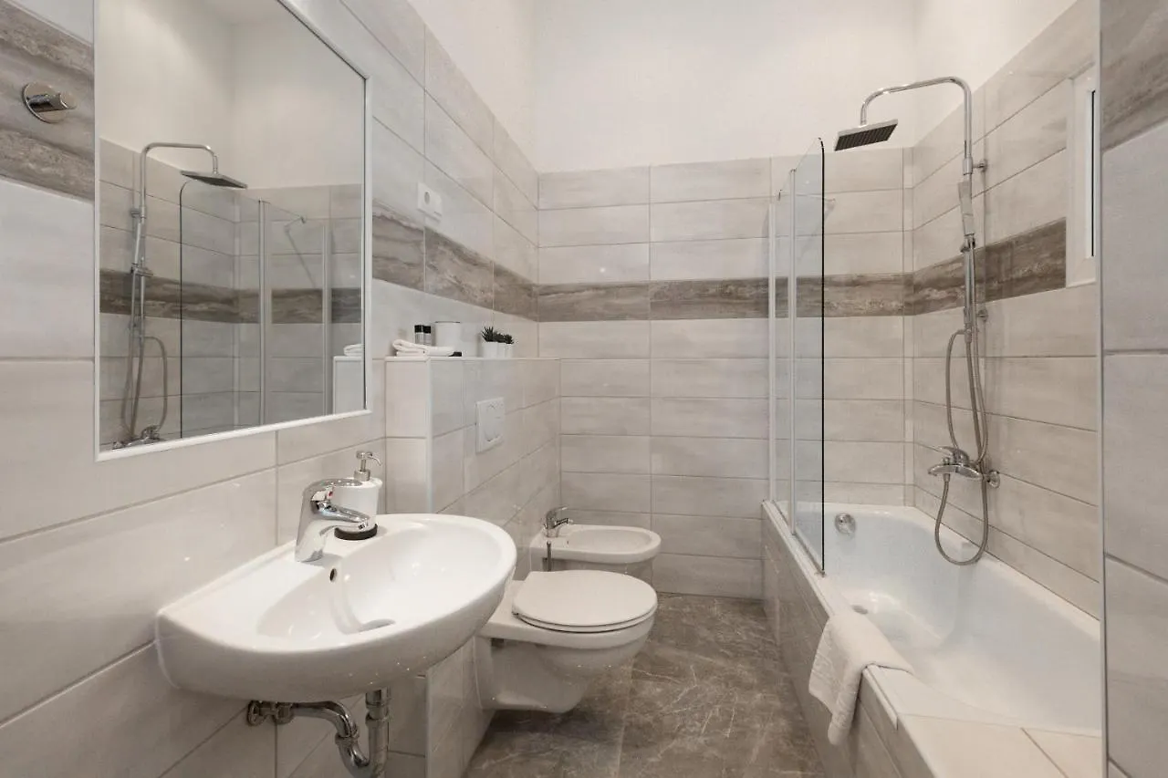 Apartment City Center Dream Home 2Br/2Bath Budapest