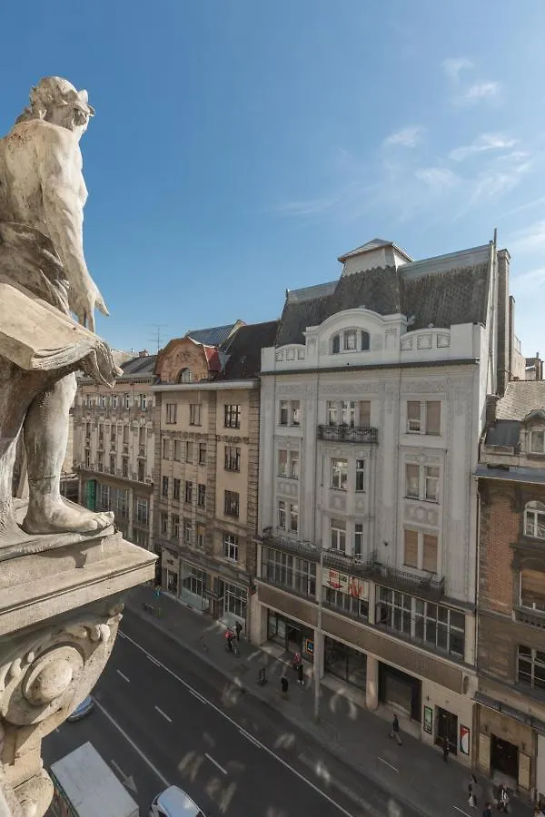 City Center Dream Home 2Br/2Bath Budapest