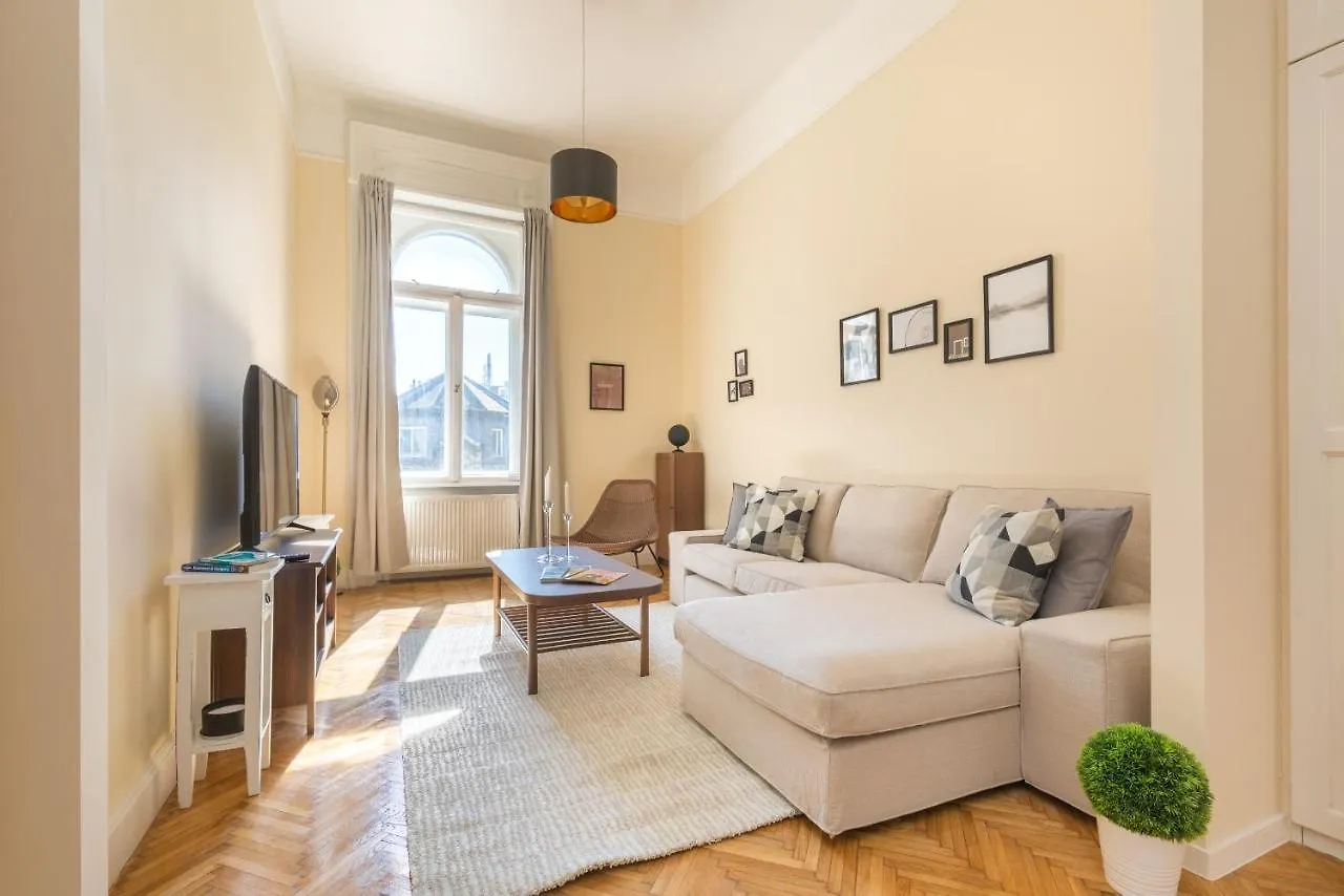 City Center Dream Home 2Br/2Bath Budapest 0*,  Hungary