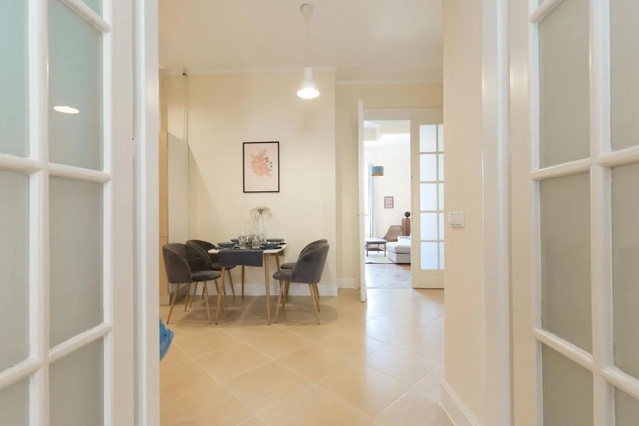 City Center Dream Home 2Br/2Bath Budapest