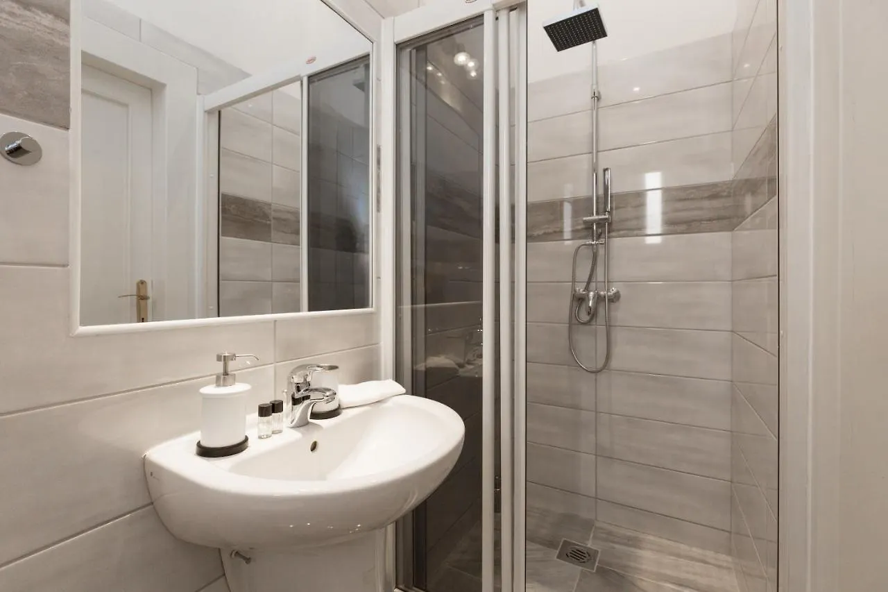 City Center Dream Home 2Br/2Bath Budapest Apartment